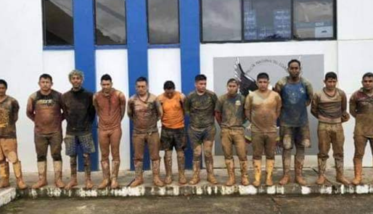 12 MINEROS ILEGALES FUERON DETENIDOS EN CHORRILLOS