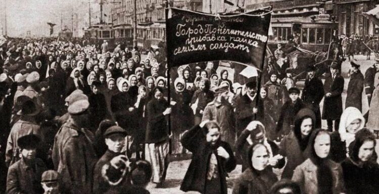 La dolorosa historia detrás del Día Internacional de la Mujer