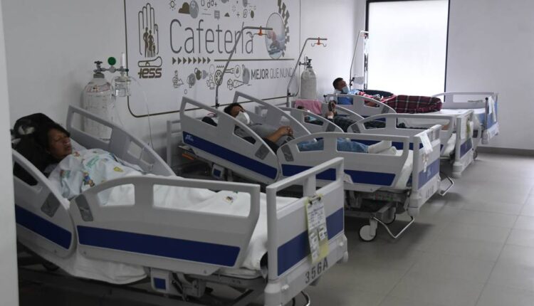 Ocupación de camas UCI en Quito es del 98%, autoridades dicen que continúa el aumento de pacientes con COVID-19