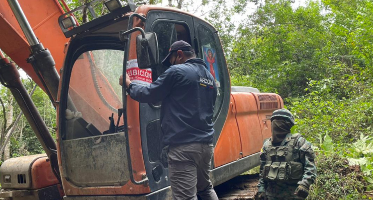 Operativos para controlar la minería ilegal en el Ecuador