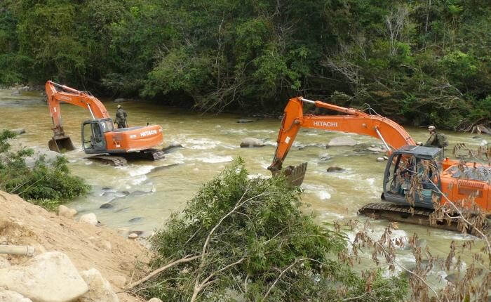 Minería de oro en Colombia vulnerable a actividades ilícitas