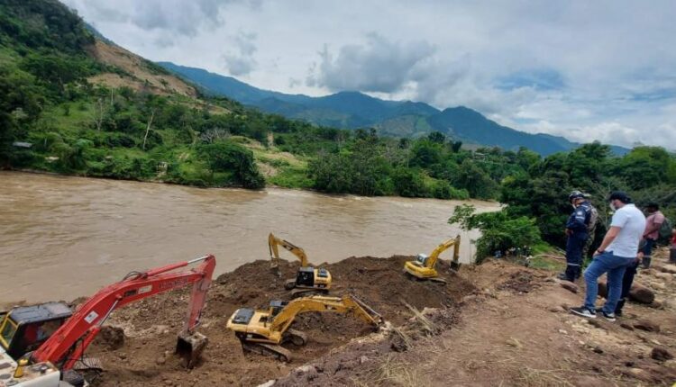 Así va rescate de mineros que llevan seis días bajo el agua en Caldas