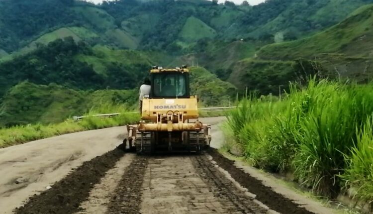 ENAMI EP APOYÓ LA REHABILITACIÓN VIAL DE 40 KILÓMETROS EN COMUNIDADES DE INFLUENCIA DIRECTA A SU PROYECTO MINERO RÍO MAGDALENA