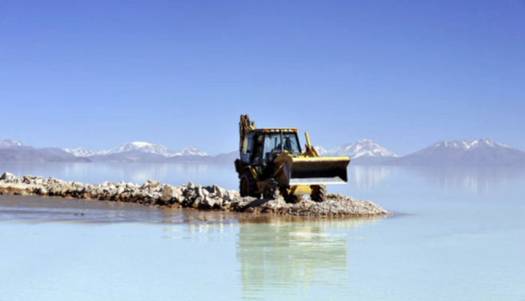 Dos mineras se fusionan para crear un gigante de litio