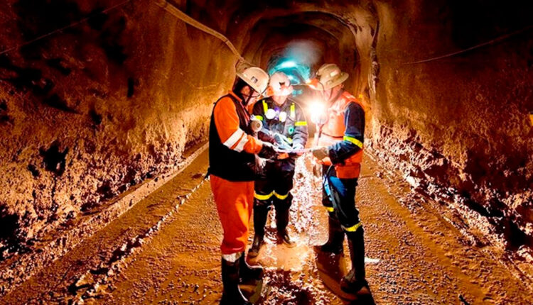 Un efecto “LASSO” para la minería en Ecuador.