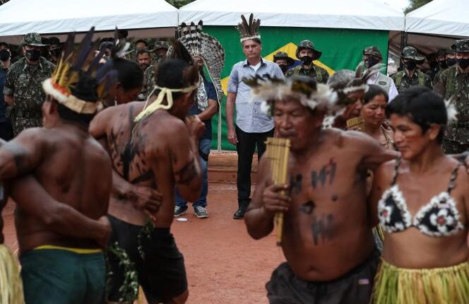 En Brasil, Jair Bolzano promete acabar con la minería ilegal para los nativos yanomami