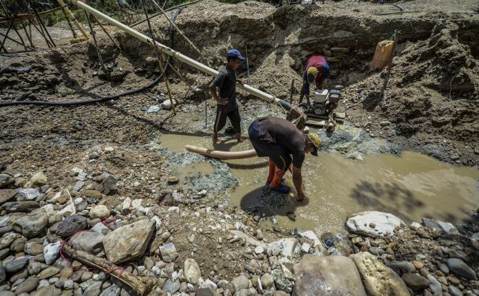 Minería ilegal ha destruido unas 22.481 hectáreas del Parque Nacional Canaima