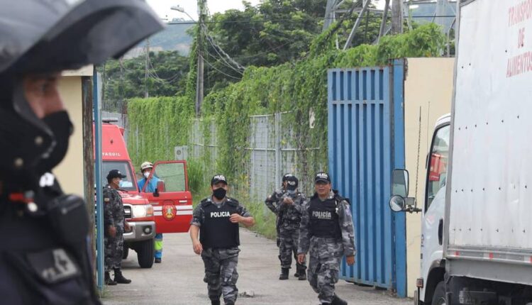 SNAI, POLICÍA NACIONAL Y FUERZAS ARMADAS EJECUTAN ACCIONES CONTUNDENTES ANTE LA CRIMINALIDAD CARCELARIA