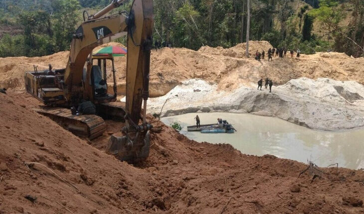 Intervenido frente de minería ilegal que afectaba fuentes hídricas en Antioquia