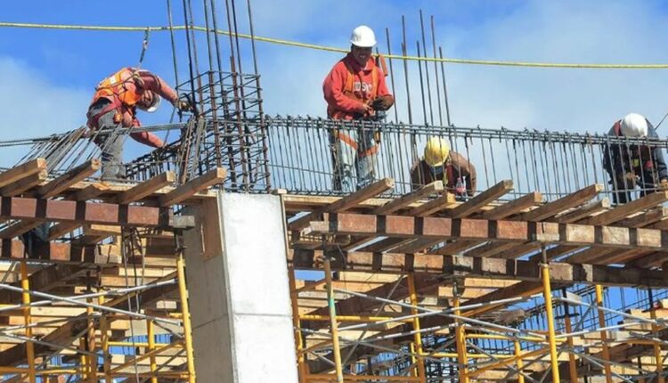 Construcción y minería ‘sacan la cara’ por la actividad industrial de la entidad