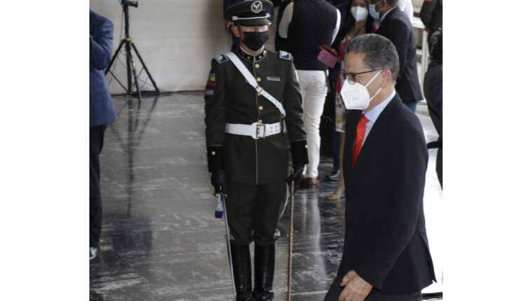 Ministro de Energía acude a presentación del proyecto de Ley del presidente Lasso