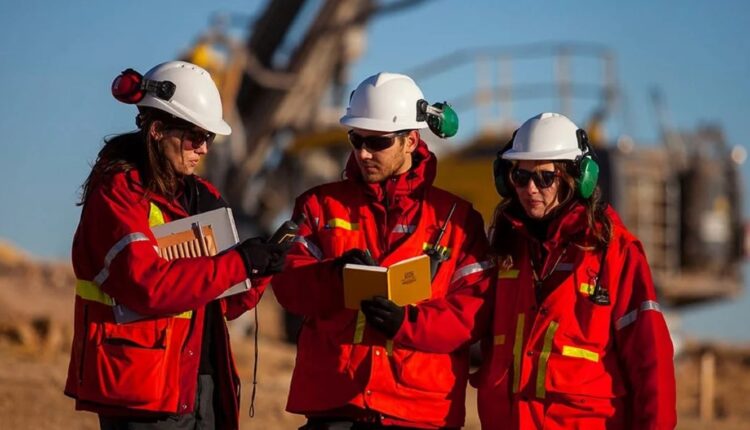 Lanzan un concurso universitario para mejorar la comunicación de la minería