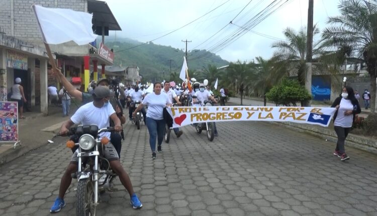 Habitantes de Las Naves marcharon a favor de la paz y el desarrollo