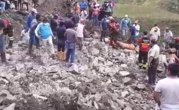 Desaparecido: encontrado bajo toneladas de rocas