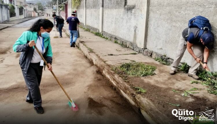 Más de 1 300 quiteños se unieron a la mega minga en La Gasca y La Comuna