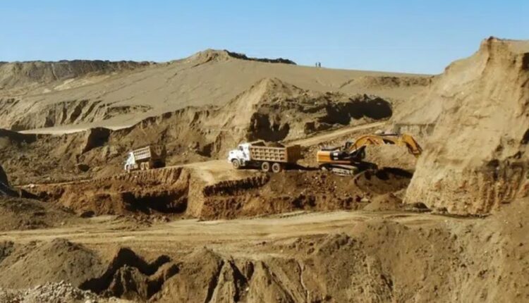 Explotación de minerales estratégicos y tierras raras aproximaría a la pequeña minería hacia su sostenibilidad