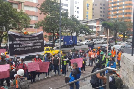 Pequeños mineros anuncian plantón hasta el fin de la corrupción en Enami – Muyuyacu