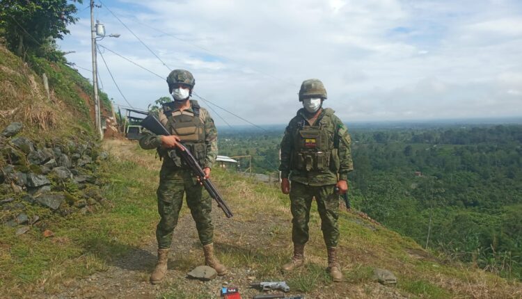 Fuerzas Armadas azotan a la minería ilegal de Ponce Enríquez