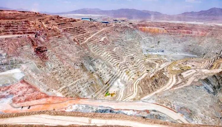 Las mineras necesitan invertir más de US$100.000 millones para satisfacer la demanda de cobre