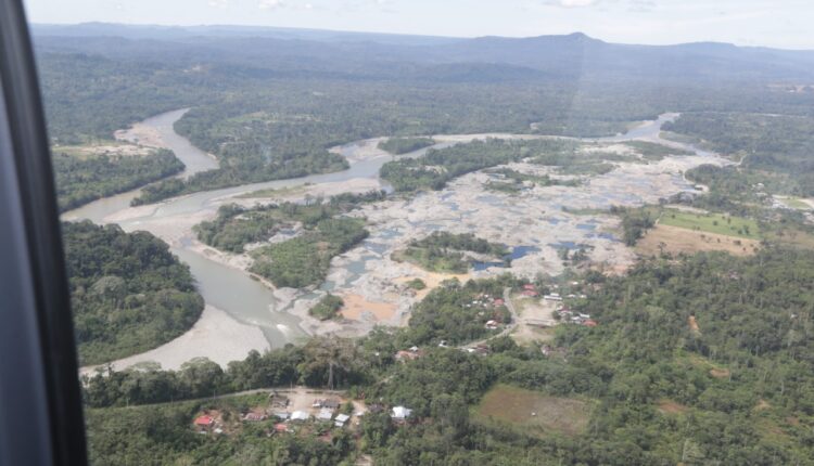 Ríos de Yutzupino contaminados con químicos por minería ilegal