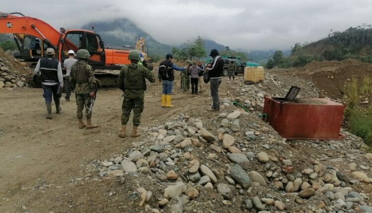 Minería ilegal acecha sectores de Zamora Chinchipe