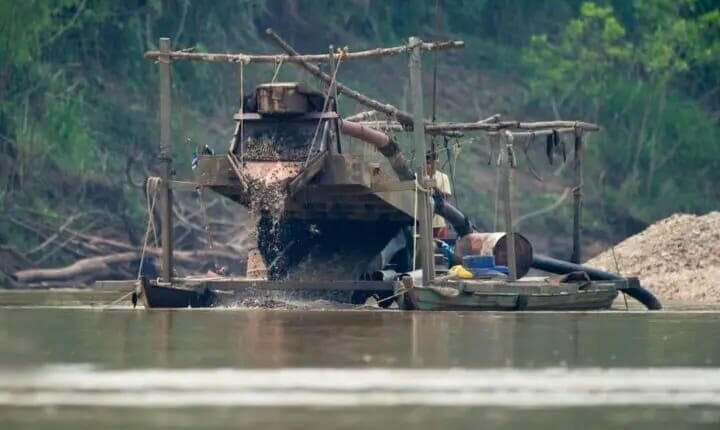 Minería ilegal absorbe la Amazonía