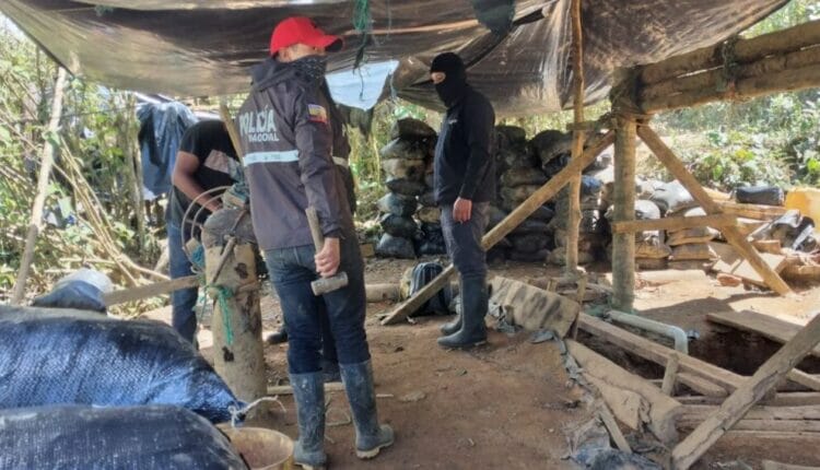 Desmantelan campamentos improvisados de minería ilegal en Buenos Aires