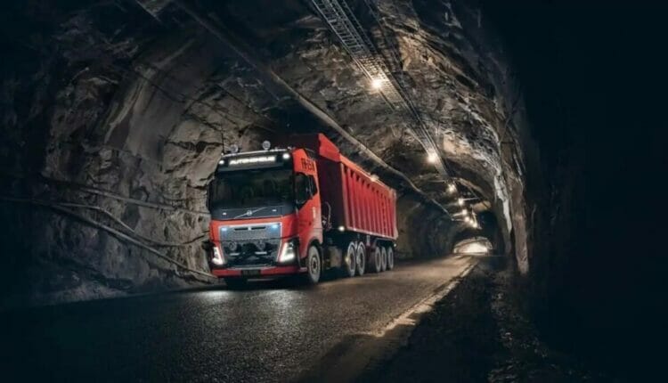 Adiós conductores: Volvo Autonomous Solutions retiró sus choferes en minería
