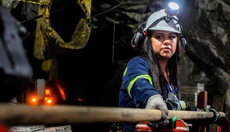 Camimex: Aumenta en 17.3% la participación de la mujer en el sector minero