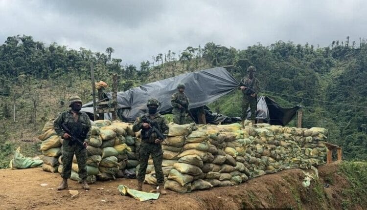 Fuerzas Armadas de Ecuador firme en el combate contra la minería ilegal