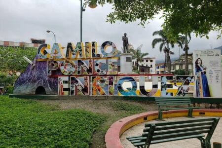 Camilo Ponce centro de la pequeña minería