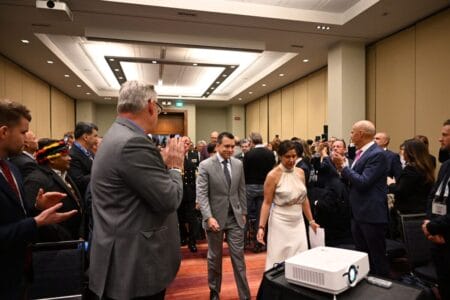 Históricos contratos de inversión en la industria minera ecuatoriana abren nuevas perspectivas económicas
