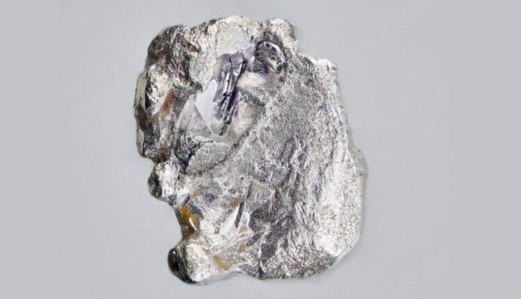 Encuentran el primer mineral superconductor natural, un descubrimiento revolucionario