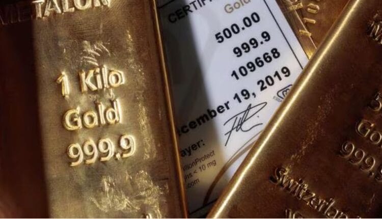 Precio del oro anota nuevo récord por expectativa de que bajen tipos de interés