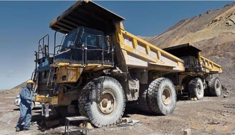 Producción minera en Perú creció un 15,9 % en febrero por expansión del sector metálico