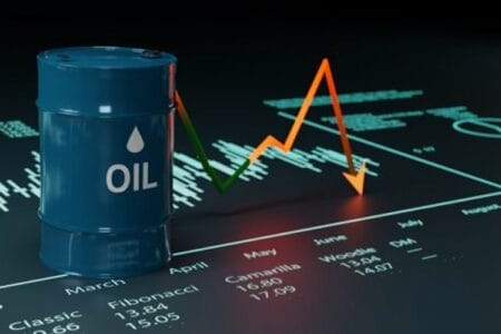 Tensiones comerciales entre EE. UU. y China provocan caída histórica del petróleo