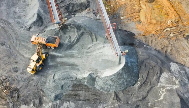 China revoluciona la minería con descubrimientos estratégicos