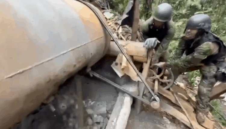 Ejército Ecuatoriano desmantela mega procesadoras y campamentos ilegales en la Zona Minera Norte de Buenos Aires