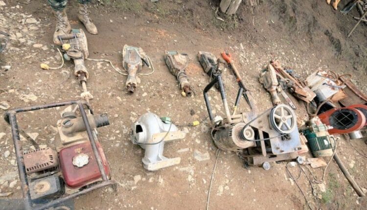 Operación militar desarticula red de minería ilegal en La Maná