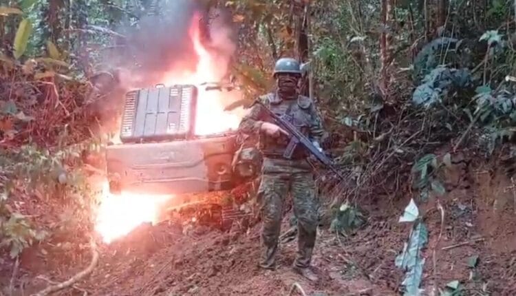 Ejército desarticula frente de minería ilegal en Huambuno y neutraliza maquinaria utilizada para extracción ilícita