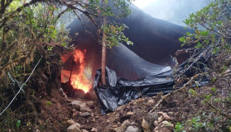 Fuerzas Armadas refuerzan control minero en Azuay