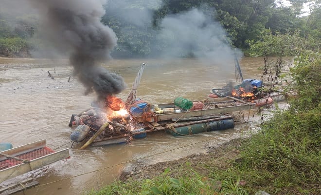 Ejército asesta duro golpe a la minería ilegal en Chocó y protege ecosistemas estratégicos