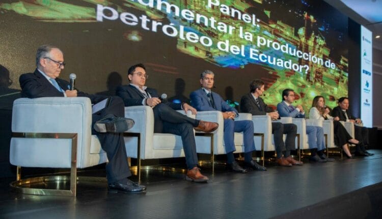 Ecuador debatirá cómo atraer inversión y aumentar la producción de petróleo y gas en el XXI ENAEP