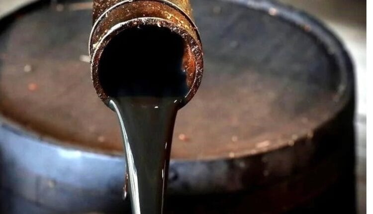 Brent vuelve a colocarse por debajo de los USD 100 mientras mejora el flujo petrolero en Oriente Próximo